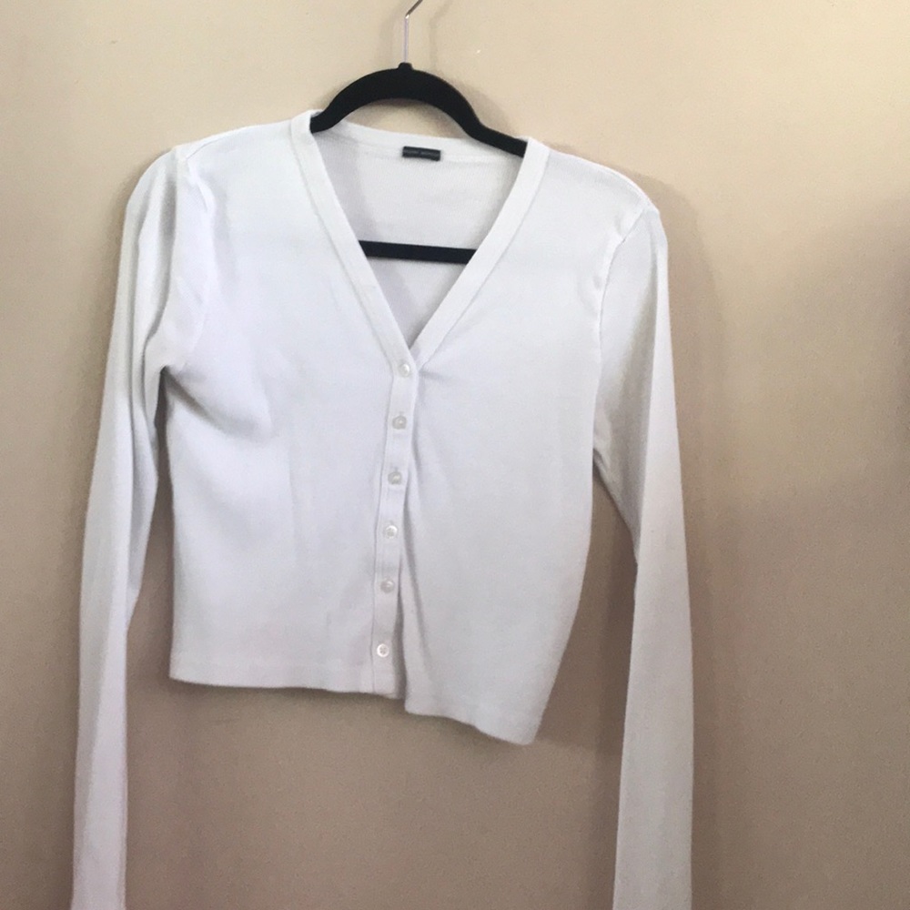 brandy melville cropped button down